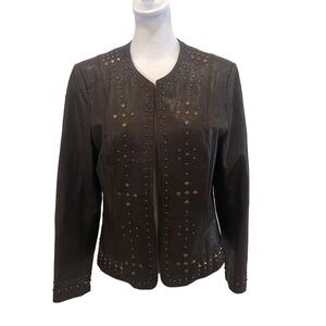 Reba Size M brown leather jacket bronze colored studs. Western country music
